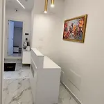 Giuro Pensión Nápoles